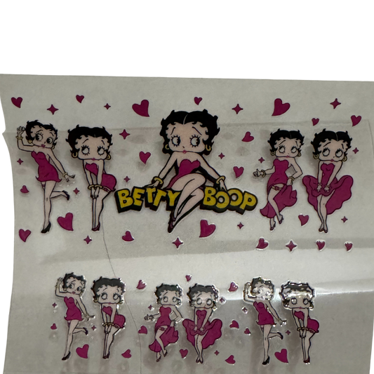 Betty Hearts - MINI