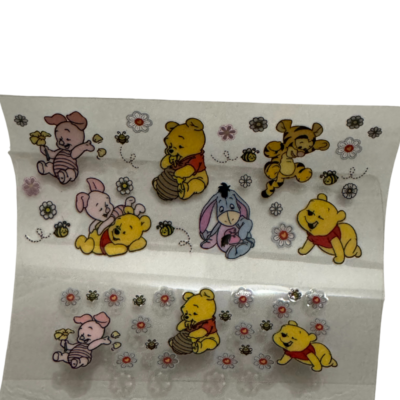Pooh & Friends & Daisies - MINI
