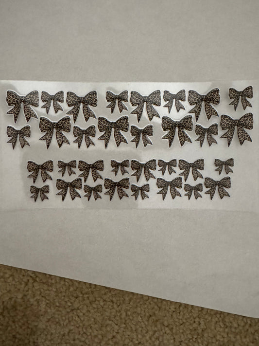3oz - Small Print Cheetah Bows
