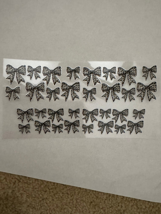 3oz - Big Print Cheetah Bows